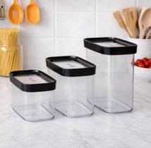 Conjunto 3 Potes Herméticos, 1500ml, 1000ml e 450ml Conjunto 3 Potes Herméticos, 1500ml, 1000ml e 450ml