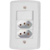 Conjunto 4x2 Com 1 Interruptor Simples 10 A 250 V E 2 Tomadas 2p+t 20 A 250 V Lux2 Branco