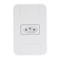 Conjunto 4x2 Com 1 Tomada 2p+t 20 A 250 V Tramontina Tablet Branco Tramontina Conjunto 4x2 Com 1 Tomada 2p+t 20 A 250 V Tramontina Tablet Branco Tramontina