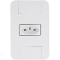 Conjunto 4x2 Com 1 Tomada 2p+t 20 A 250 V Tramontina Tablet Branco Tramontina Conjunto 4x2 Com 1 Tomada 2p+t 20 A 250 V Tramontina Tablet Branco Tramontina
