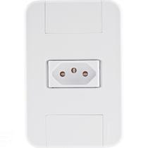 Conjunto 4x2 com 1 Tomada 2P+T 20 A 250 V Tramontina Tablet Branco