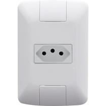 Conjunto 4x2 com 1 Tomada 2P+T Tramontina Aria 10 A 250 V Branco Conjunto 4x2 com 1 Tomada 2P+T Tramontina Aria 10 A 250 V Branco