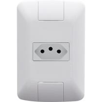 Conjunto 4x2 com 1 Tomada 2P+T Tramontina Aria 10 A 250 V Branco Conjunto 4x2 com 1 Tomada 2P+T Tramontina Aria 10 A 250 V Branco