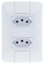 Conjunto 4x2 com 2 Tomadas 2P+T Tramontina Aria 10 A 250 V Branco Conjunto 4x2 com 2 Tomadas 2P+T Tramontina Aria 10 A 250 V Branco