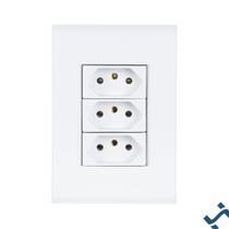 Conjunto 4x2 com 3 Tomadas 2P+T 10 A 250 V Tramontina Liz Branco Cor:Branco