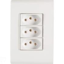 Conjunto 4x2 Com 3 Tomadas 2p+t 10 A 250 V Tramontina Liz Branco Tramontina