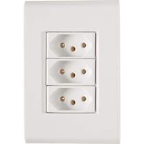 Conjunto 4x2 com 3 Tomadas 2p+t 10 a 250 V Tramontina Liz Branco Tramontina