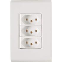 Conjunto 4x2 com 3 Tomadas 2p+t 10 a 250 V Tramontina Liz Branco Tramontina Conjunto 4x2 com 3 Tomadas 2p+t 10 a 250 V Tramontina Liz Branco Tramontina