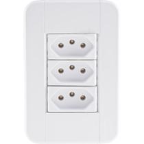 Conjunto 4x2 com 3 Tomadas 2P+T 10 A 250 V Tramontina Tablet Branco Conjunto 4x2 com 3 Tomadas 2P+T 10 A 250 V Tramontina Tablet Branco