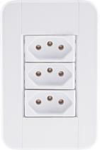 Conjunto 4x2 com 3 Tomadas 2P+T 10 A 250 V Tramontina Tablet Branco Conjunto 4x2 com 3 Tomadas 2P+T 10 A 250 V Tramontina Tablet Branco