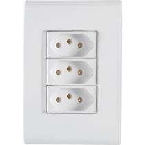 Conjunto 4x2 com 3 Tomadas 2P+T 20 A 250 V Tramontina Liz Branco Conjunto 4x2 com 3 Tomadas 2P+T 20 A 250 V Tramontina Liz Branco