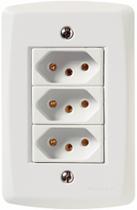 Conjunto 4x2 com 3 Tomadas 2P+T 20 A 250 V Tramontina Lux2 Branco Conjunto 4x2 com 3 Tomadas 2P+T 20 A 250 V Tramontina Lux2 Branco