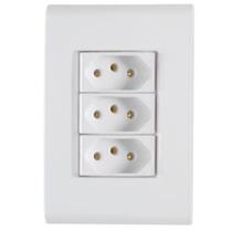 Conjunto 4x2 com 3 Tomadas 2P+T 20A Branco LIZ TRAMONTINA