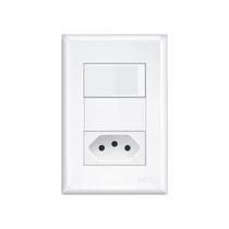 Conjunto 4x2 Interruptor Simples + Tomada 20a Evidence Fame 3889