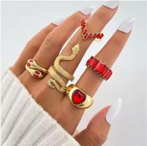 Conjunto 5 Aneis Dourado Coração Serpente Strass Semi Joia Vermelho - Reissil Conjunto 5 Aneis Dourado Coração Serpente Strass Semi Joia Vermelho - Reissil