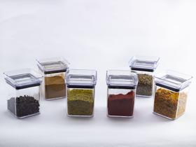 Conjunto 6 mini Potes herméticos porta temperos com adesivos