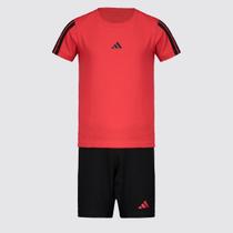 Conjunto Adidas Essentials 3 Stripes Infantil Vermelho e Preto Conjunto Adidas Essentials 3 Stripes Infantil Vermelho e Preto