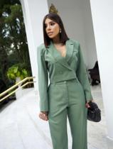 Conjunto alfaiataria blazer cruzado cropped Conjunto alfaiataria blazer cruzado cropped