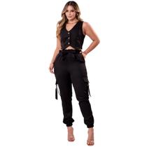 Conjunto Alfaiataria Feminino Moderno Blusa Fecho de Botão e Calça Bolsos Laterais Funcionais Conjunto Alfaiataria Feminino Moderno Blusa Fecho de Botão e Calça Bolsos Laterais Funcionais