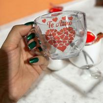 Conjunto Amor Com 4 Xícaras Cristal Com Adesivo Vinil 180ml + 1 Lindo Ursinho Especial Conjunto Amor Com 4 Xícaras Cristal Com Adesivo Vinil 180ml + 1 Lindo Ursinho Especial