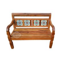 Conjunto Banco Namoradeira e Mesa de Centro em Madeira de Demolição com Detalhes em Ladrilho Sudeste Rústico Conjunto Banco Namoradeira e Mesa de Centro em Madeira de Demolição com Detalhes em Ladrilho Sudeste Rústico