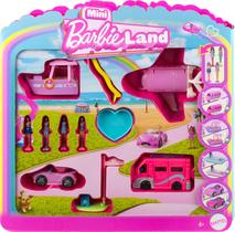 Conjunto Barbie Mini BarbieLand - 4 Mini Bonecas e 4 Veículos Conjunto Barbie Mini BarbieLand - 4 Mini Bonecas e 4 Veículos