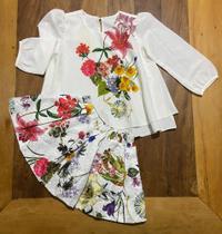 Conjunto Bata/Saia infantil 1+1 TAM. 8 Conjunto Bata/Saia infantil 1+1 TAM. 8