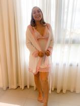 Conjunto bco com rosa de camisola+robe de liganete e renda bicolor