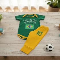 Conjunto Bebê Brasil Body Manga Curta + Calça Vira Pe Kit 2 Peças Cor:VerdeTamanho:P