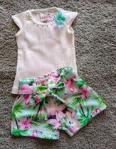 Conjunto Bebê Feminino Blusa Canelada + Shorts Calopsita Alekids