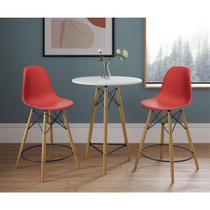 Conjunto Bistrô Eames Eiffel Mesa Branca Com 2 Banquetas Vermelhas De Madeira - Cor: Branco