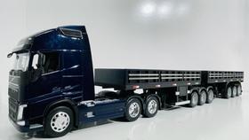 Conjunto Bitrem Grade Baixa 3x3 Escala 1:32 Volvo FH500 Conjunto Bitrem Grade Baixa 3x3 Escala 1:32 Volvo FH500