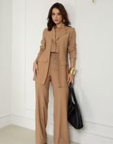 Conjunto Blazer Duplo E Calça Feminina Premium Conjunto Blazer Duplo E Calça Feminina Premium