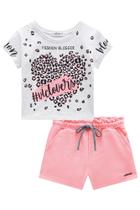 Conjunto blusa boxy em meia malha e shorts em moletom Conjunto blusa boxy em meia malha e shorts em moletom