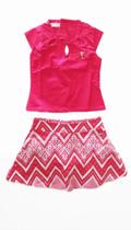 Conjunto blusa e saia tamanho 06 Conjunto blusa e saia tamanho 06