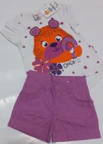 Conjunto blusa e short infantil
