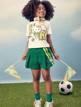 Conjunto Blusa e Shorts Hello Kitty Copa Brasil Momi Conjunto Blusa e Shorts Hello Kitty Copa Brasil Momi