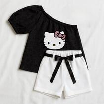 Conjunto Blusa Infantil de um Ombro só Preta Com estampa da Hello Kitty e Shorts Branco