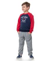 Conjunto blusão em moletom e calça em moletom Conjunto blusão em moletom e calça em moletom