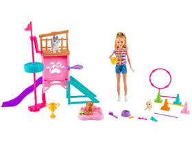 Conjunto Boneca Barbie Stacie ao Regaste Treinamento Cachorrinhos Mattel Conjunto Boneca Barbie Stacie ao Regaste Treinamento Cachorrinhos Mattel