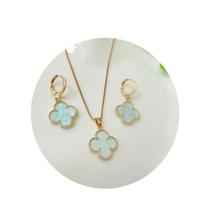 Conjunto Brinco+colar Trevo Folheado A Ouro 18k