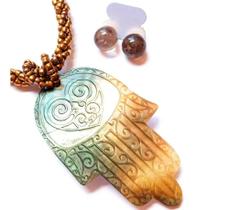 Conjunto Brincos Pedra Quartzo +colar Mão Hamsa Em Abalone