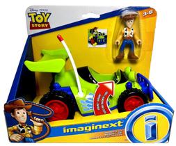 Conjunto Brinquedo Imaginext Mini Boneco Cowboy Menino Xerife Woody E Veículo Carro Carrinho RC Buggy - Toy Story Disney - Fisher Price