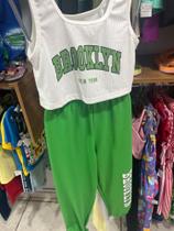 Conjunto brooklyn feminino tamanho G veste 4 á 6 anos Conjunto brooklyn feminino tamanho G veste 4 á 6 anos