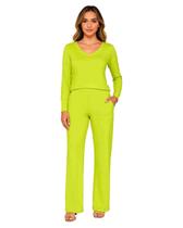 Conjunto Calça e Blusa Manga Longa Decote V em Moletinho Soft Touch Conjunto Calça e Blusa Manga Longa Decote V em Moletinho Soft Touch