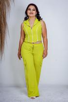Conjunto calça e cropped duna calça pantalona com bolsos na calça cordão para amarrar blusa com ziper e gola sem manga Conjunto calça e cropped duna calça pantalona com bolsos na calça cordão para amarrar blusa com ziper e gola sem manga