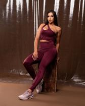 Conjunto calça e top poliamida e elastano