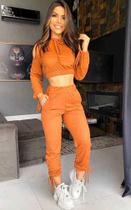 Conjunto Calça Laço Punho Blusa Manga Longa Capuz Suede Conjunto Calça Laço Punho Blusa Manga Longa Capuz Suede