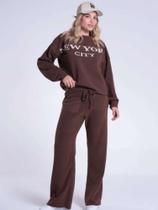 Conjunto Calça Wide E Tricot New York Revanche Ca.Fem.00464 Bl.Fem.00208 Conjunto Calça Wide E Tricot New York Revanche Ca.Fem.00464 Bl.Fem.00208