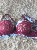 Conjunto calcinha e sutiã bordo e azul vários dias